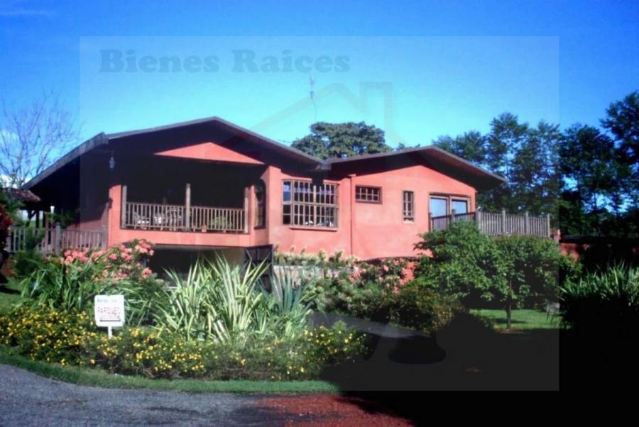 Foto Casa en Alquiler en Desamparados, Alajuela - U$D 1.800 - CAA105478 - BienesOnLine