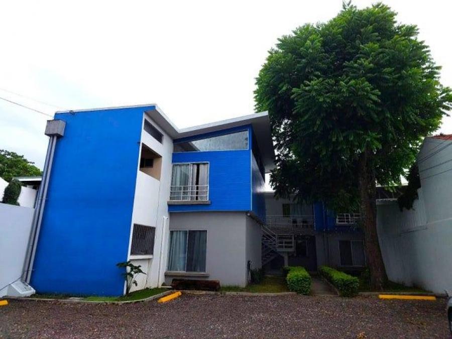 Se alquila apartamento en Pozos de Santa Ana 24- 230