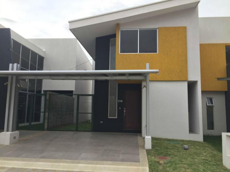 Foto Casa en Alquiler en Santa Ana, San Jos - U$D 1.300 - CAA12260 - BienesOnLine