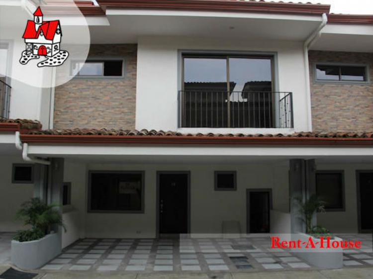 Foto Casa en Alquiler en Santa Ana, San Jos - U$D 1.400 - CAA12430 - BienesOnLine