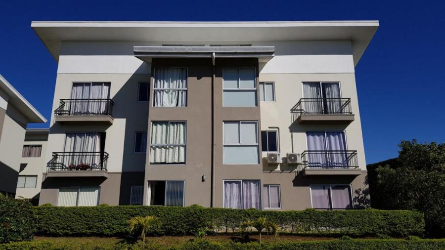 Se alquila lindo apartamento en Alajuela. MLS 20-388