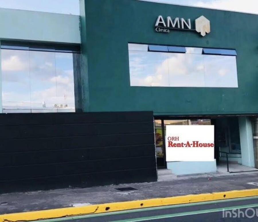 Se vende amplio local comercial de 565m2 para inversión en Catedral de San José 24-891