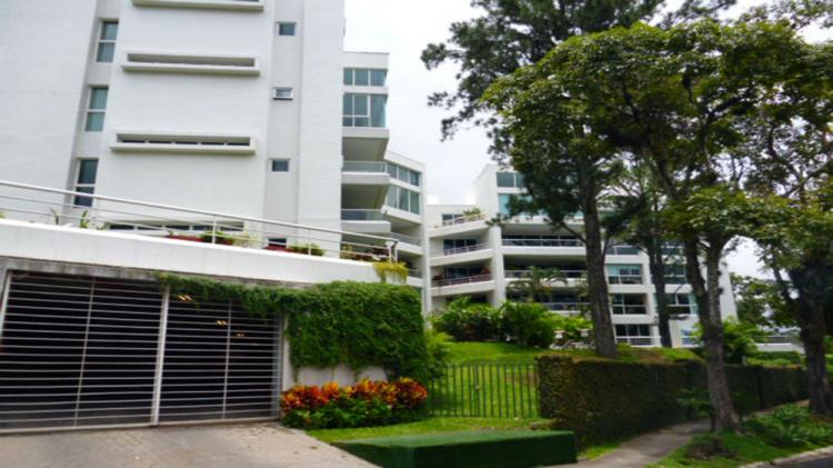 Se vende apartamento en Escazu 16-650AG