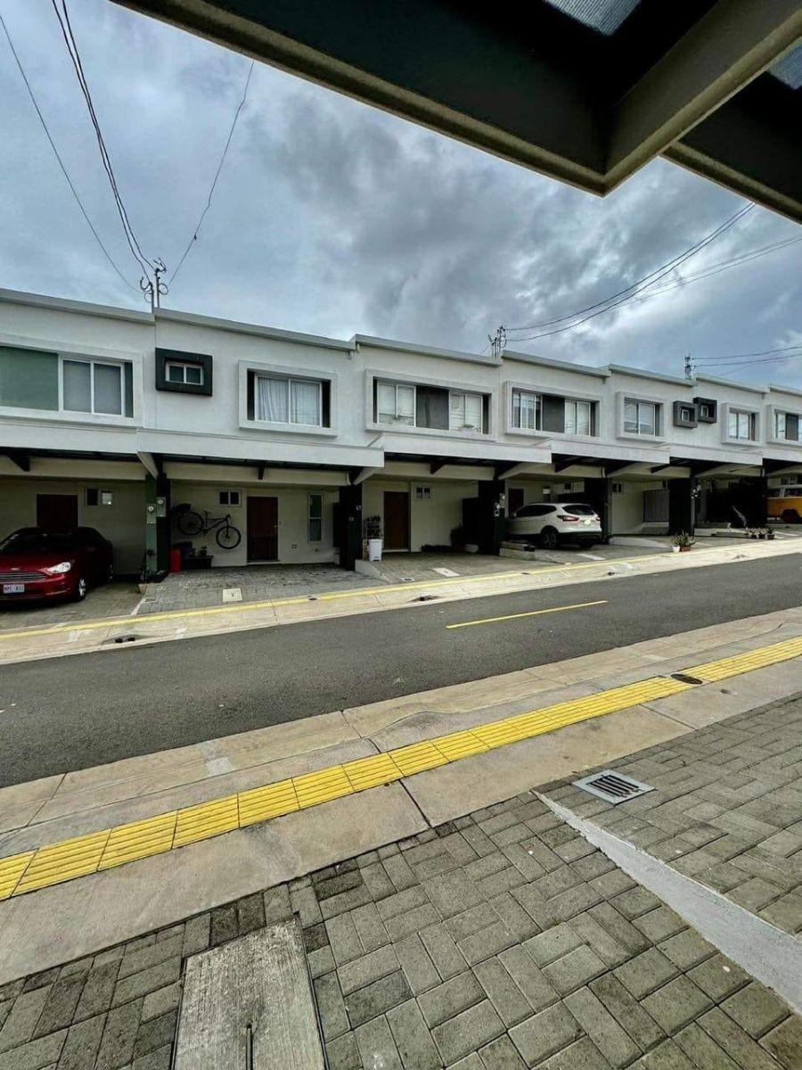 Foto Casa en Venta en Condominio Cafetos, San Pablo, Heredia - ¢ 76.000.000 - CAV104248 - BienesOnLine