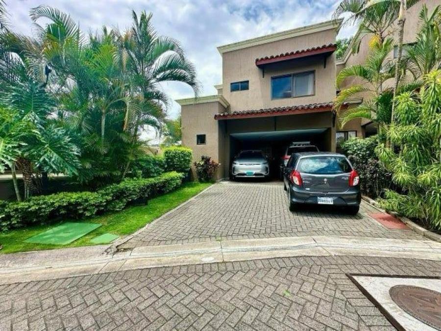 Casa en Venta en  Santa Ana, San José