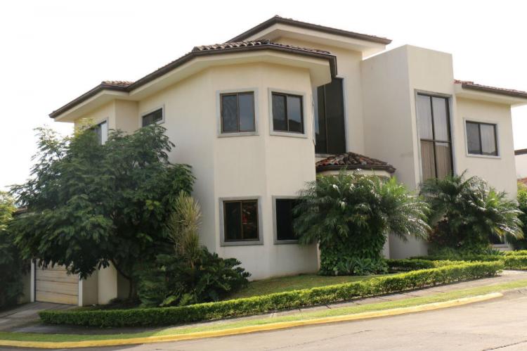 Foto Casa en Venta en Santa Ana, San Jos - U$D 550.000 - CAV12101 - BienesOnLine