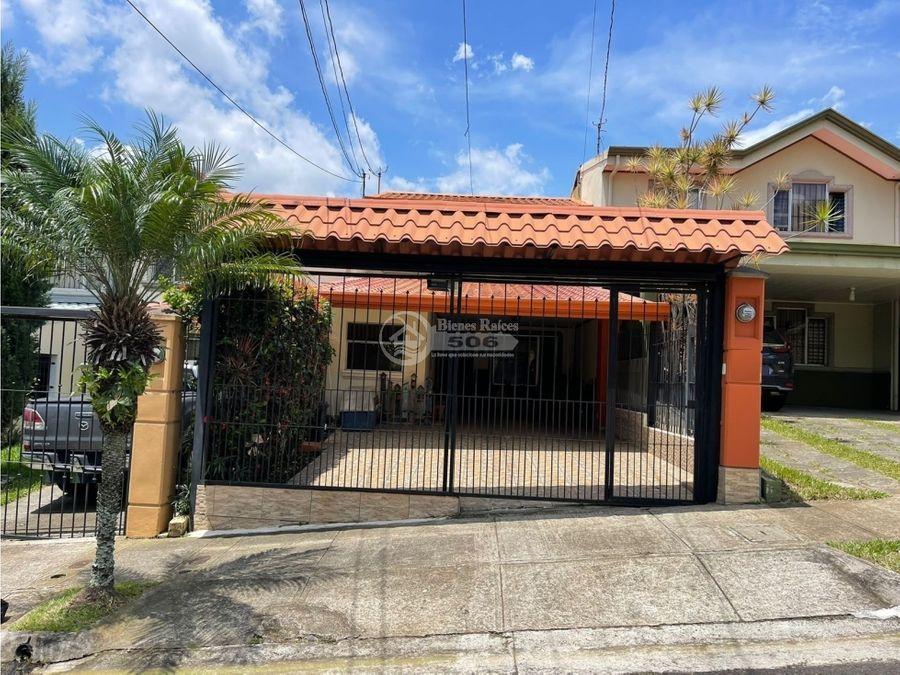 Foto Casa en Venta en Lagunilla, Heredia, Heredia - U$D 240.000 - CAV100453 - BienesOnLine