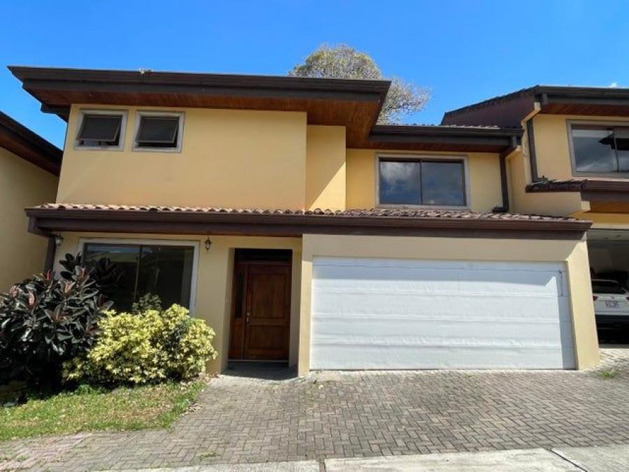 Foto Casa en Venta en Santa Ana, San Jos - U$D 365.000 - CAV103844 - BienesOnLine