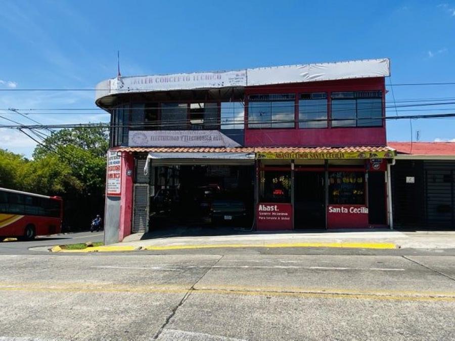 Se vende casa y supermercado en San Francisco de Heredia 23-3137