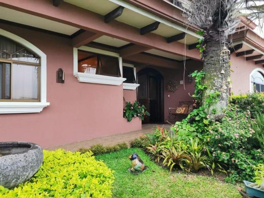 Foto Casa en Venta en Escazú, San José - U$D 375.000 - CAV107830 - BienesOnLine