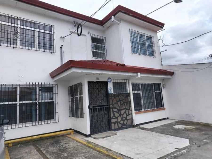 Se vende excelente propiedad comercial ubicado en avda 21 San Jose Catedral