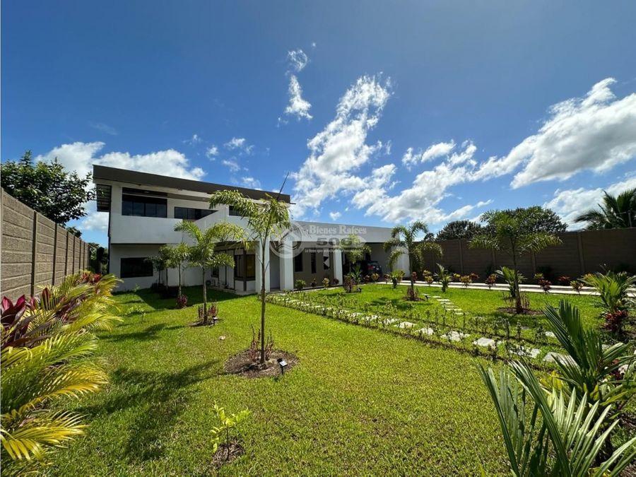 Foto Casa en Venta en La Fortuna, San Carlos, Alajuela - U$D 650.000 - CAV103840 - BienesOnLine