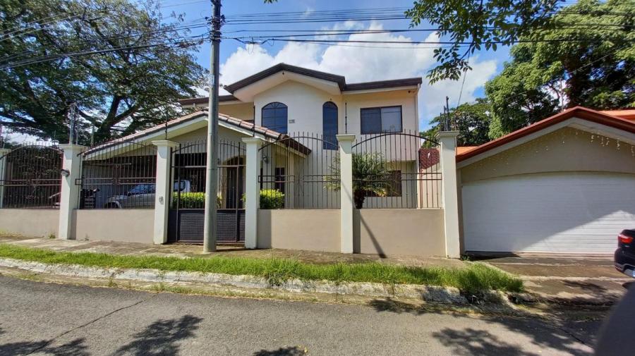 Foto Casa en Venta en Brasil de Santa Ana, brasil de santa ana, San Jos - U$D 320.000 - CAV60751 - BienesOnLine