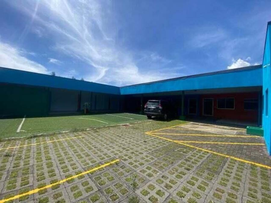 Se vende local comercial con 1,252m2 de lote en Escazú Centro 23-3362