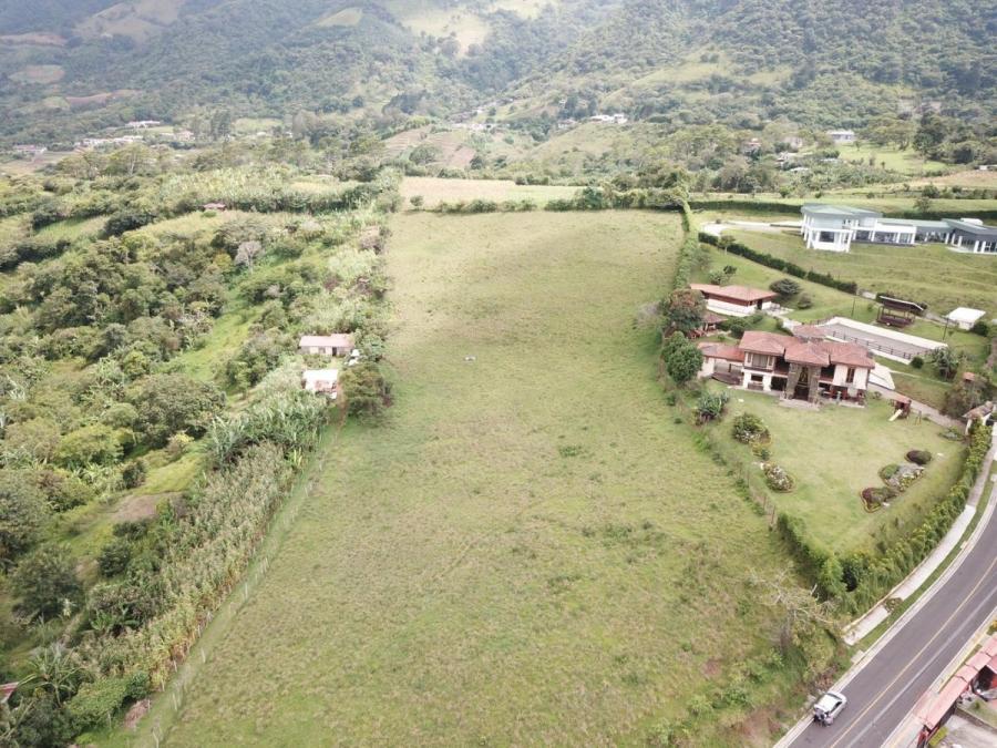 Se vende lote con una de las mejores vista de San Antonio Escazu 23-1804