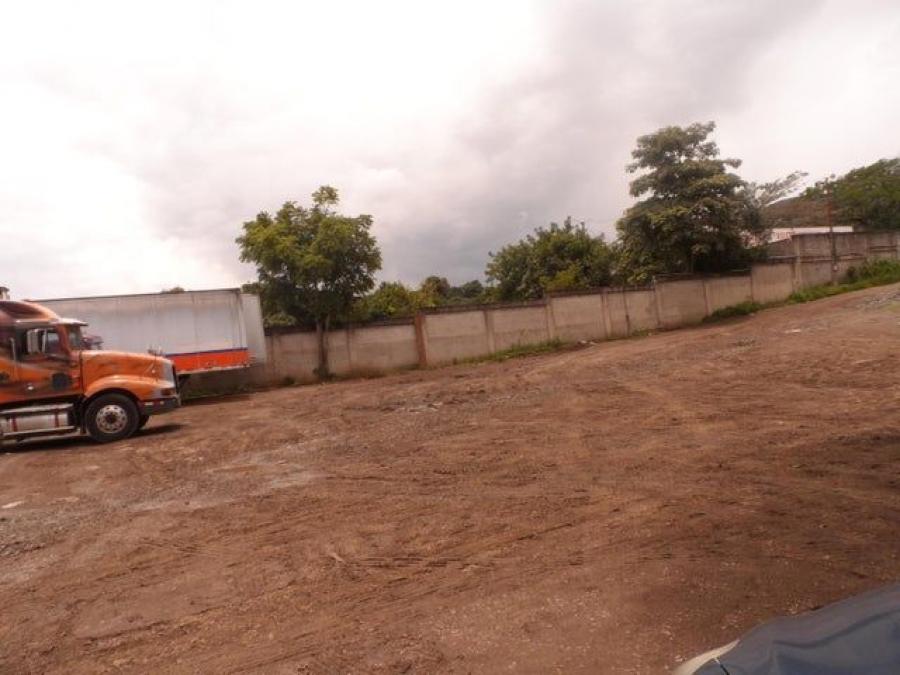 Se vende lote de 13,654m2 en Brasil Santa Ana 23-1518