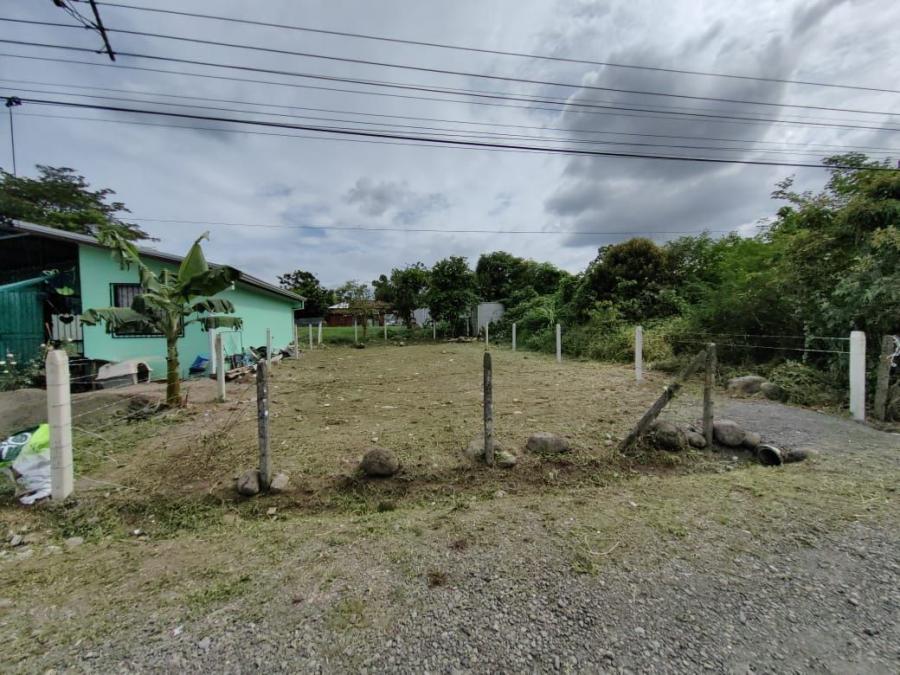 Se vende Lote en Guápiles Centro 200 mts Cuadrados