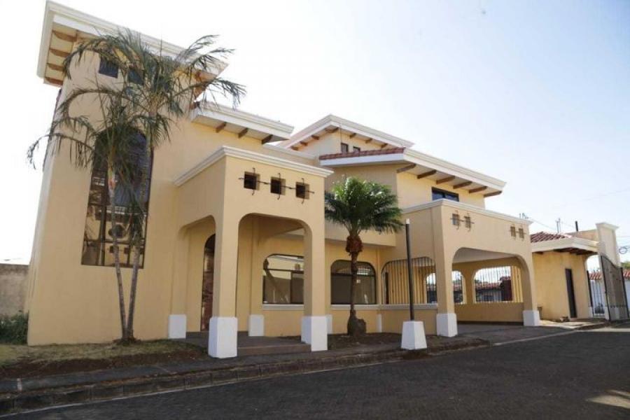 Foto Casa en Venta en Belén, Heredia - U$D 334.999 - CAV104766 - BienesOnLine