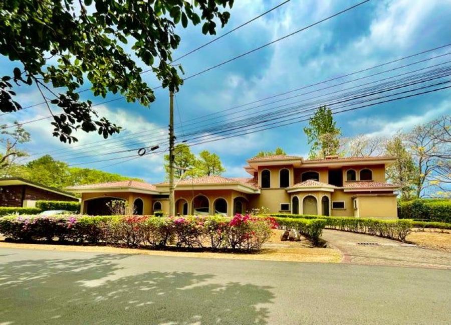 Foto Casa en Venta en Guácima, Alajuela - U$D 740.000 - CAV101322 - BienesOnLine