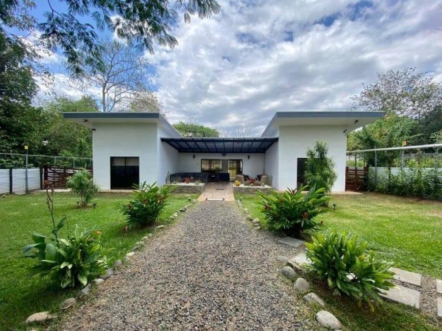 Foto Casa en Venta en Guácima, Alajuela - U$D 362.999 - CAV106059 - BienesOnLine