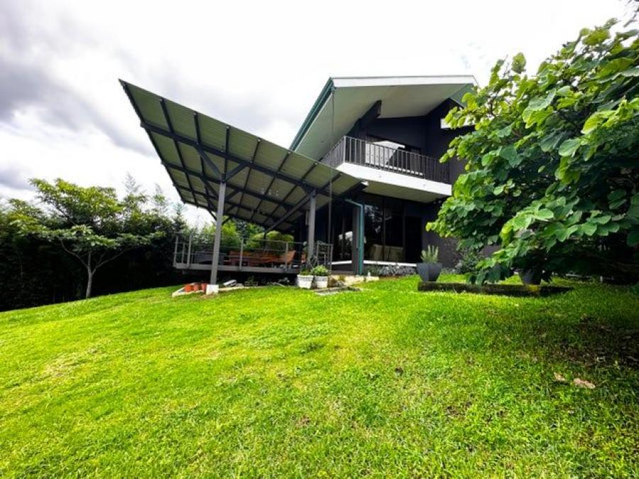 Foto Casa en Venta en San Pablo, Heredia - U$D 700.000 - CAV105248 - BienesOnLine