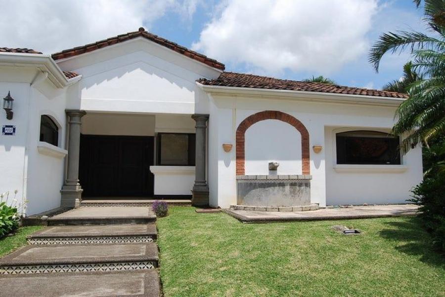 Foto Casa en Venta en Santa Ana, San Jos - U$D 820.000 - CAV105575 - BienesOnLine