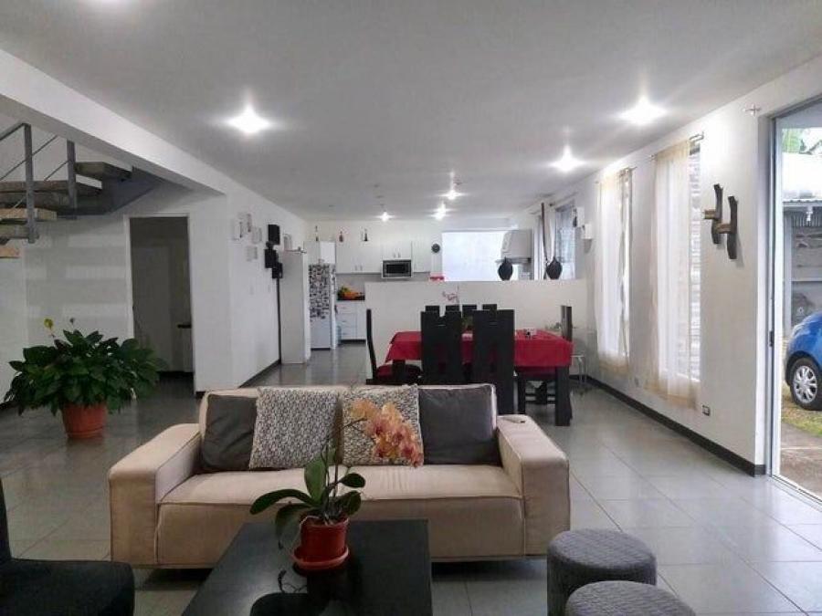 Foto Casa en Venta en Santa Bárbara, Heredia - U$D 248.000 - CAV98636 - BienesOnLine