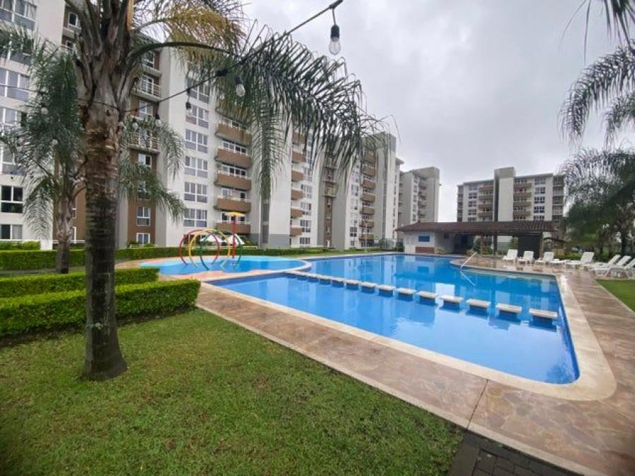 Se vende moderno apartamento en condominio de San Rafael en Alajuela 25-401