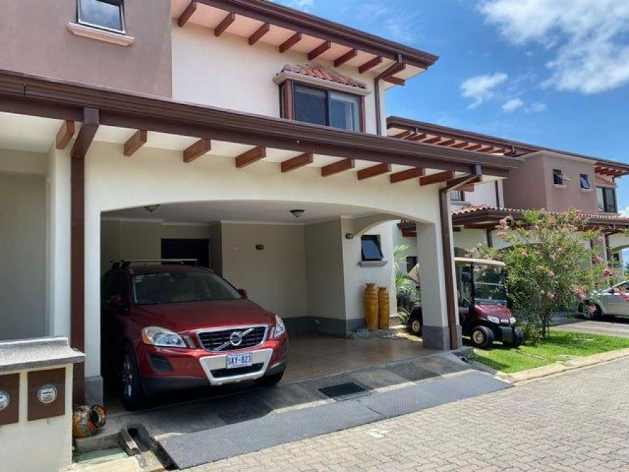 Foto Casa en Venta en Guácima, Alajuela - U$D 280.000 - CAV100187 - BienesOnLine