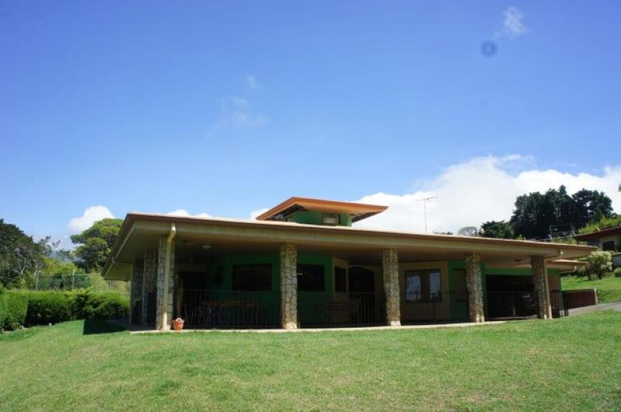 Foto Casa en Venta en San Rafael, Heredia - U$D 800.000 - CAV106488 - BienesOnLine