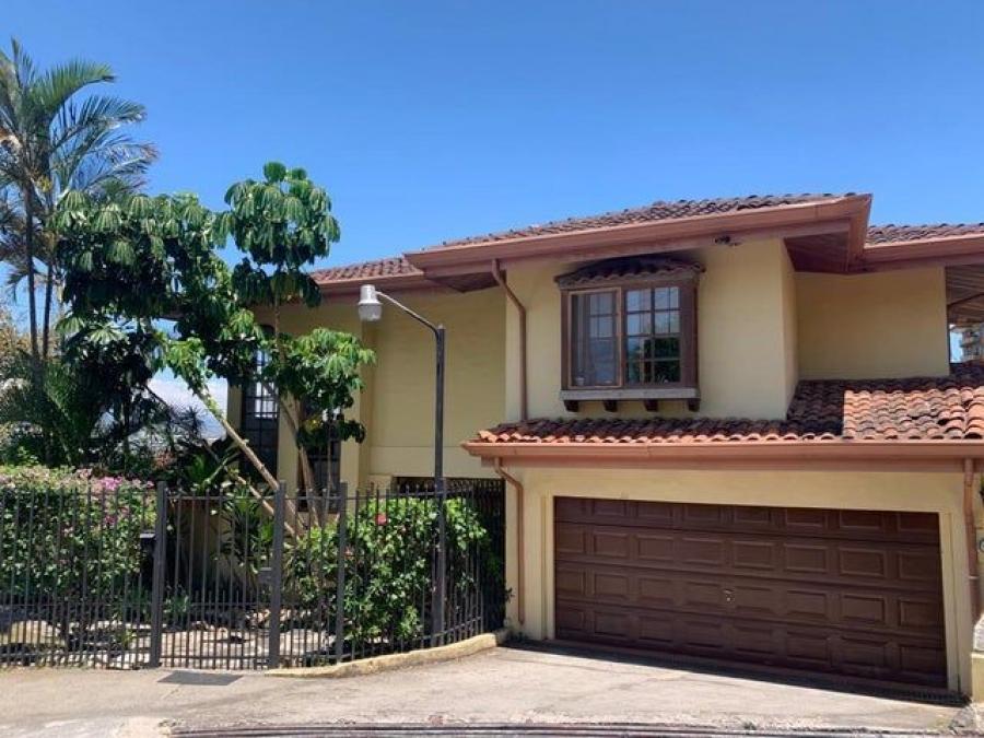 Foto Casa en Venta en Escazú, San José - U$D 550.000 - CAV107938 - BienesOnLine