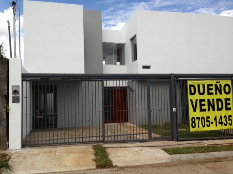 Foto Casa en Venta en Mercedes, Heredia - U$D 148.000 - CAV3215 - BienesOnLine