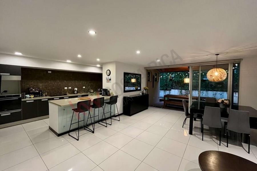 Foto Casa en Venta en Santa Ana, San José - U$D 385.000 - CAV98191 - BienesOnLine