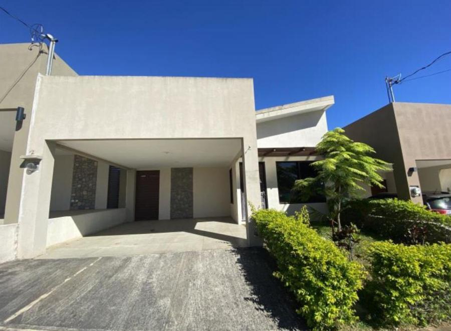 Foto Casa en Venta en San Isidro, Alajuela - U$D 170.127 - CAV108328 - BienesOnLine