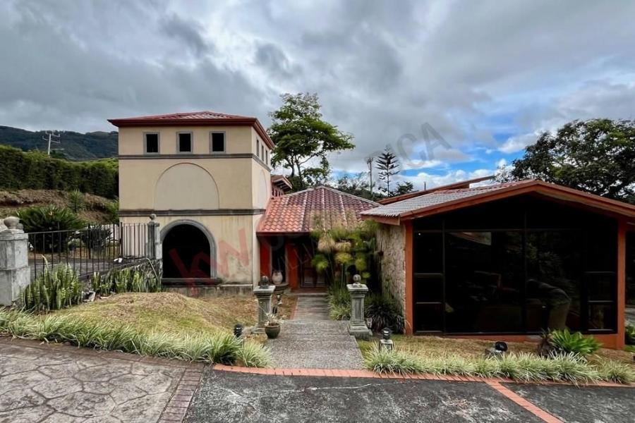 Foto Casa en Venta en Escazú, San José - U$D 370.000 - CAV100663 - BienesOnLine