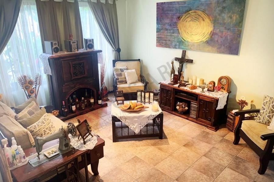 Foto Casa en Venta en Escaz, San Jos - U$D 185.000 - CAV97728 - BienesOnLine