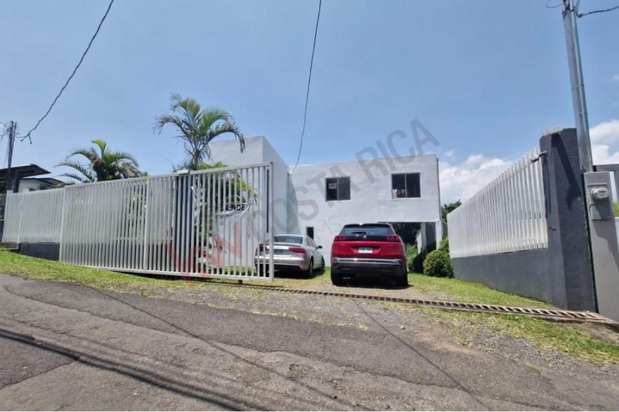 VENDO CASA EN SAN ISIDRO, HEREDIA #5719 