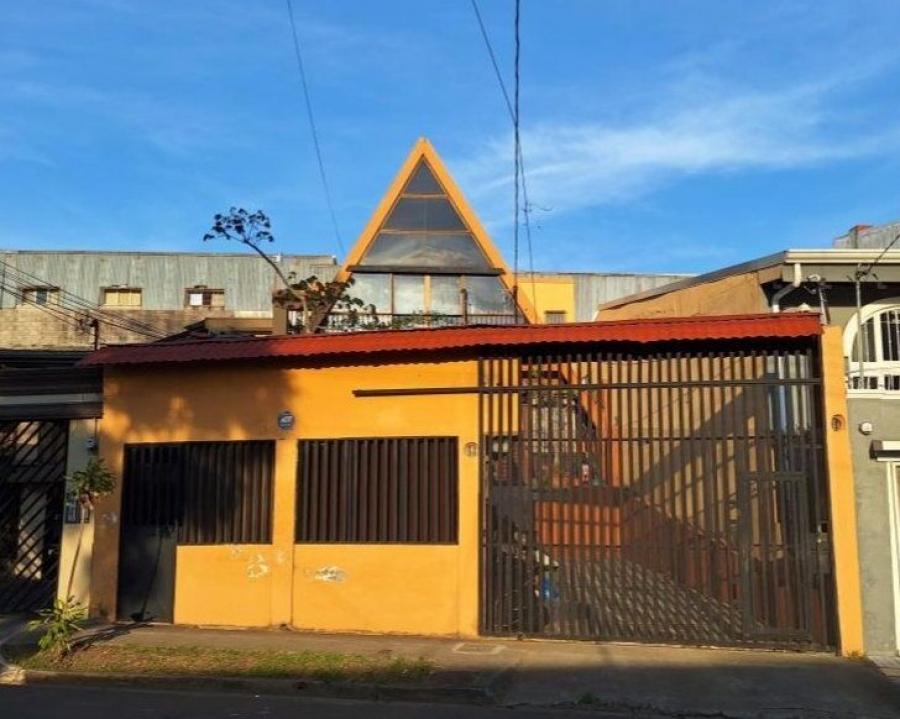 Foto Casa en Venta en Moravia, San José - U$D 178.986 - CAV107888 - BienesOnLine