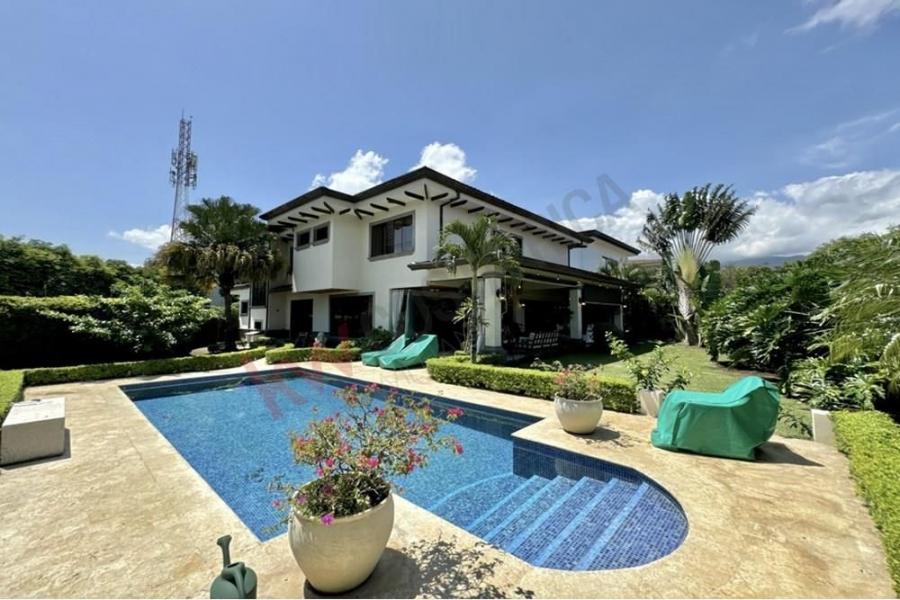 Foto Casa en Venta en Santa Ana, San Jos - U$D 997.000 - CAV104146 - BienesOnLine