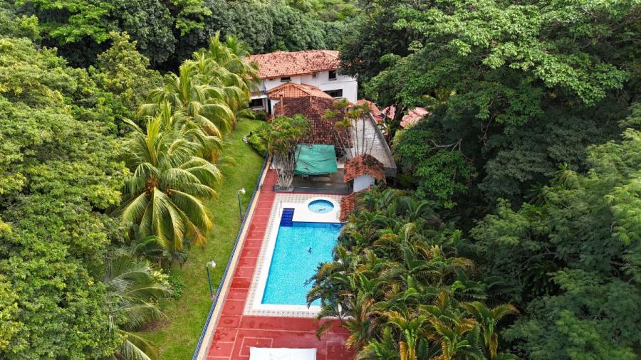 Foto Casa en Venta en Orotina, Alajuela - U$D 2.150.000 - CAV108550 - BienesOnLine