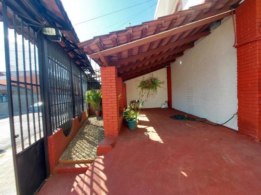 Foto Casa en Venta en Alajuela, Alajuela - U$D 230.000 - CAV104219 - BienesOnLine