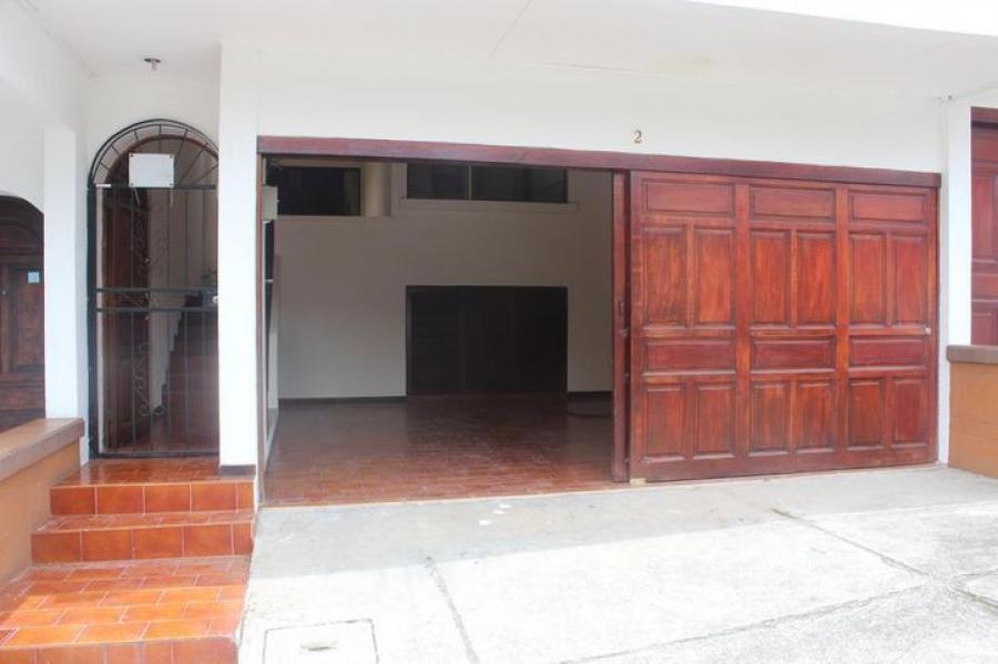 VENTA CASA  ESCAZU NR 21-2222