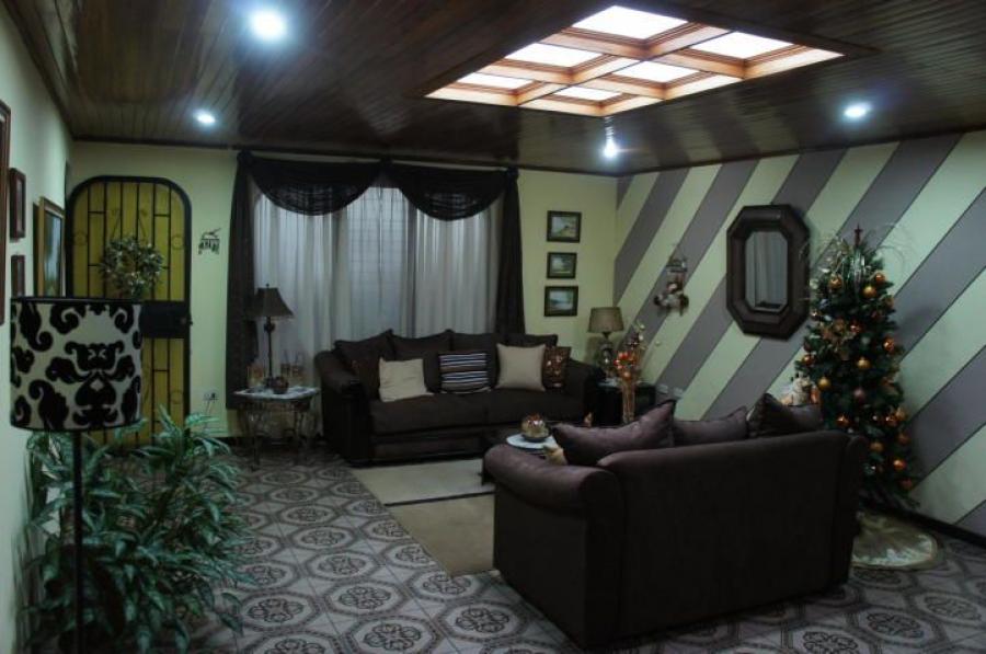 Foto Casa en Venta en Heredia, Heredia - ¢ 114.000.000 - CAV31241 - BienesOnLine