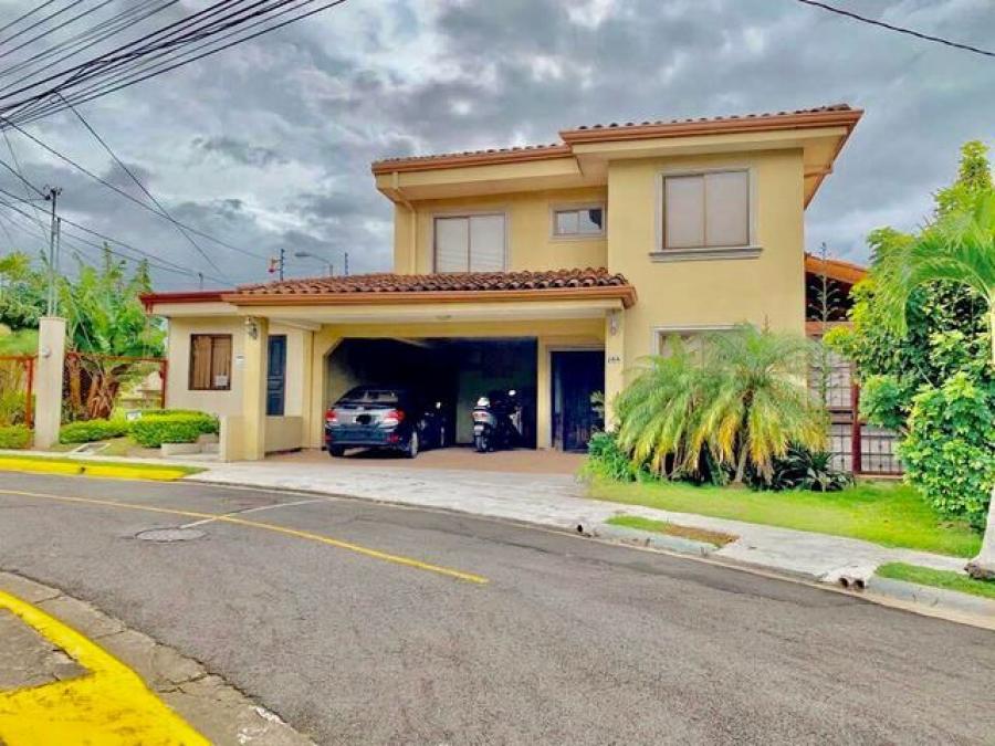 Foto Casa en Venta en Ulloa, Heredia - U$D 280.000 - CAV46955 - BienesOnLine