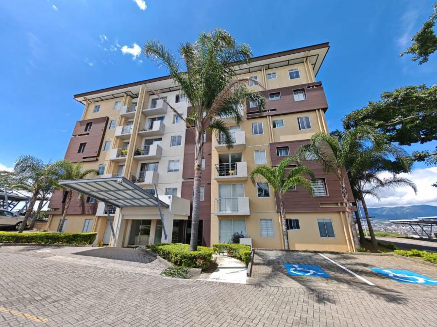 Venta de Apartamento Amoblado en Condominio Terrafe, Heredia - NG