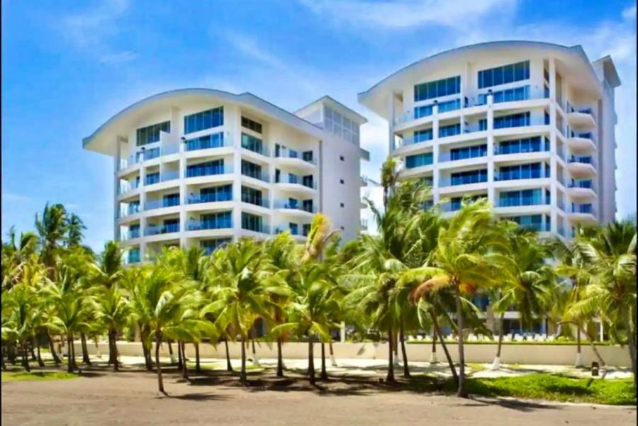 Foto Apartamento en Venta en Jacó, Puntarenas - U$D 650.000 - APV107877 - BienesOnLine