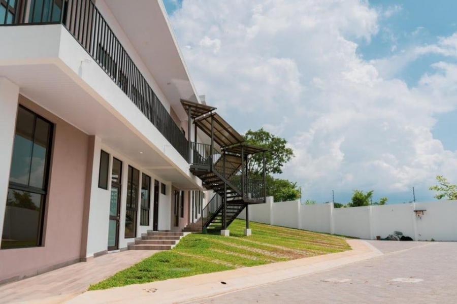 venta de apartamento en pozos de santa ana