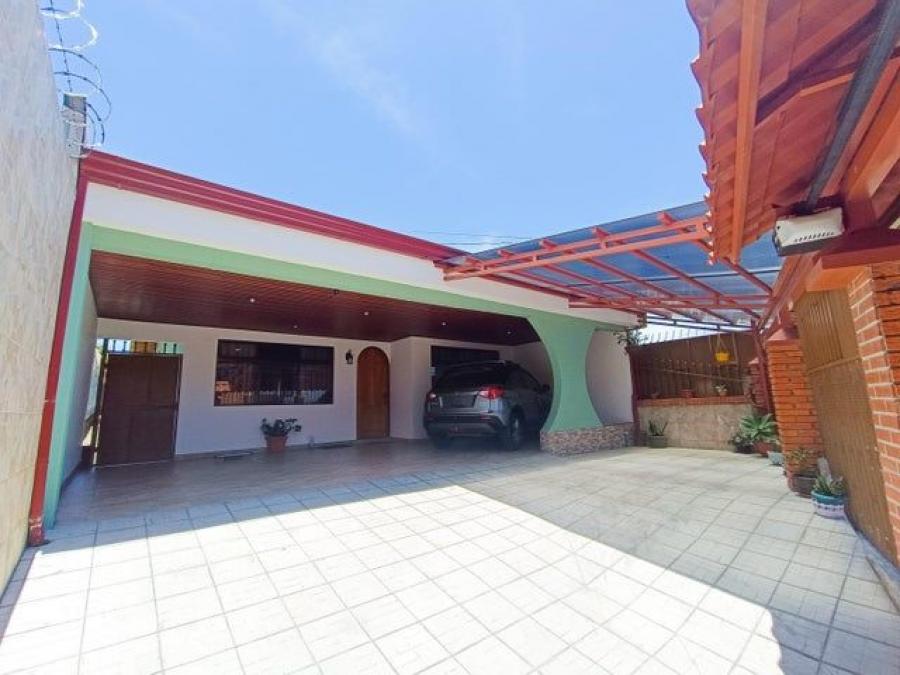 Foto Casa en Venta en Ips, San Jos - U$D 306.000 - CAV105927 - BienesOnLine