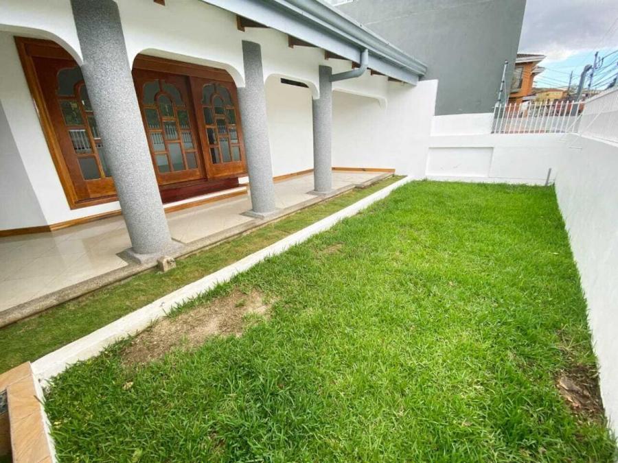 Casa en Venta en Curridabat