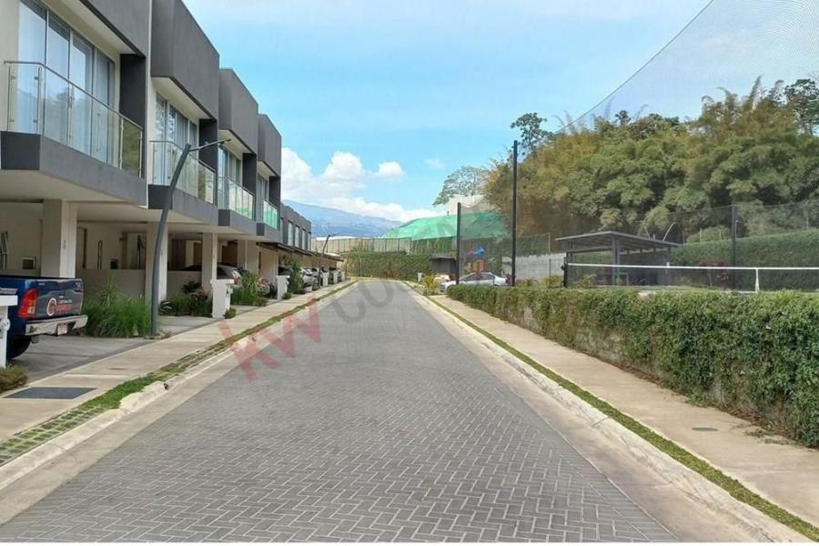 Foto Casa en Venta en La Unin, Cartago - U$D 238.000 - CAV102353 - BienesOnLine